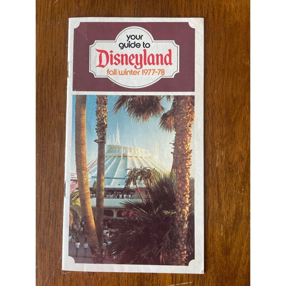 Vintage Disneyland Guide Fall/Winter 1977-78 With Petes Dragon Promo - Picture 1 of 4